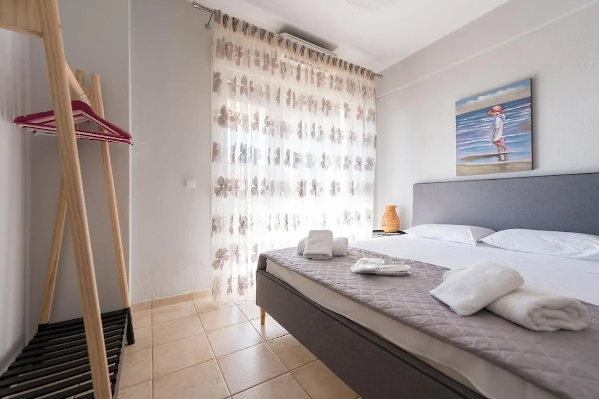 Jella'S Sunny Apartment Nea Skioni Greece