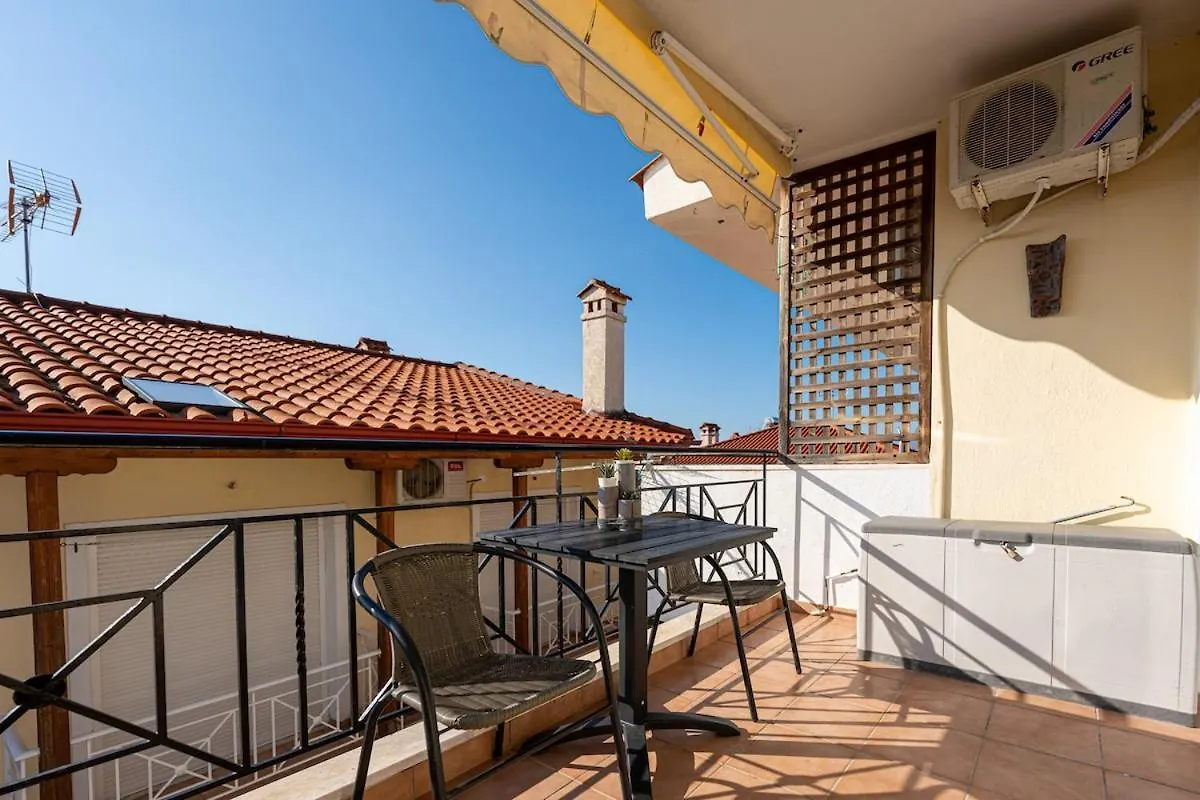 Jella'S Sunny Apartment Nea Skioni Greece
