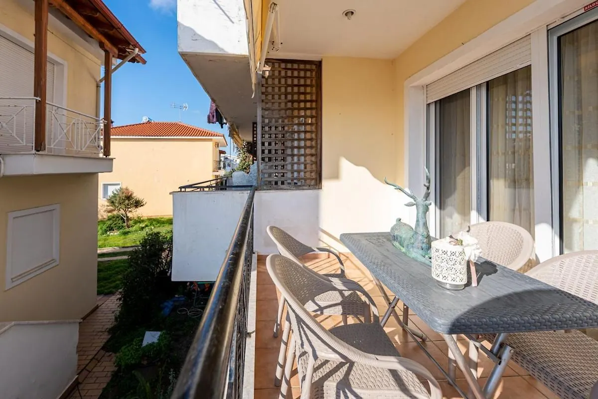 Jella'S Sunny Apartment Nea Skioni