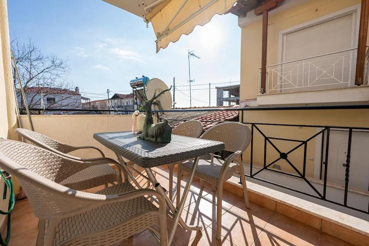 Jella'S Sunny Apartment Nea Skioni